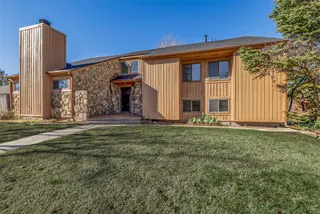 Sold home at 13517 Inverness Avenue