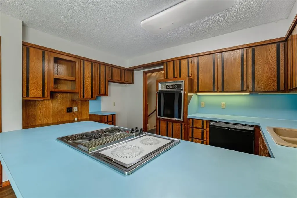 Photo 14 — 13517 Inverness Avenue, Oklahoma City, OK 73120
