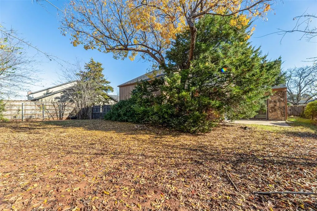 Photo 43 — 13517 Inverness Avenue, Oklahoma City, OK 73120
