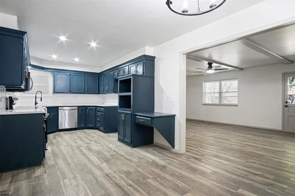 Photo 9 — 6301 NW 31st Street, Bethany, OK 73008