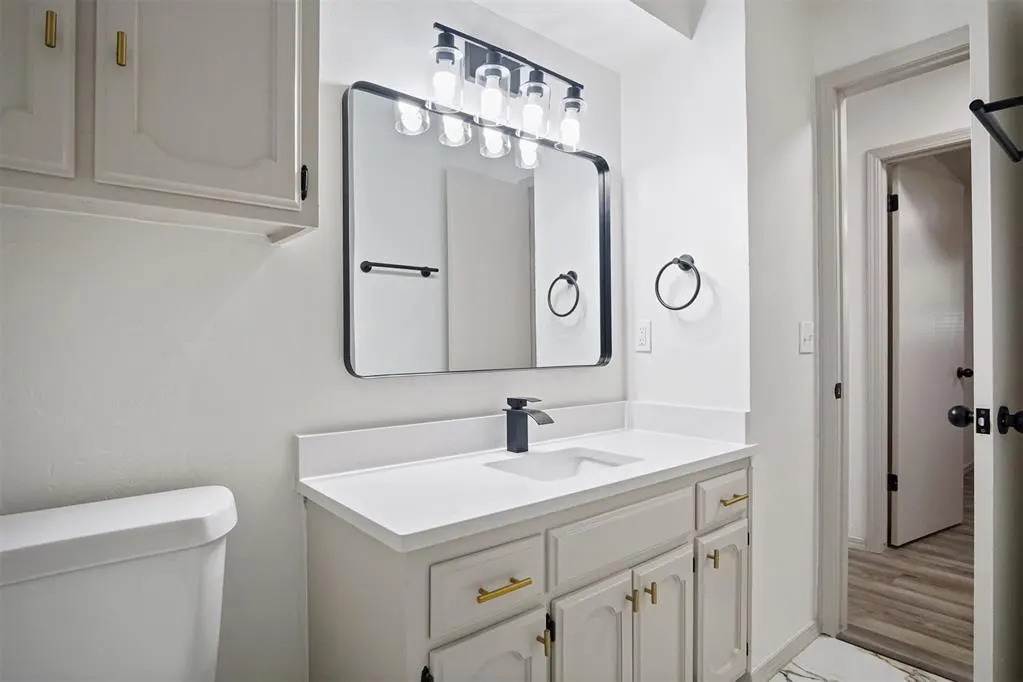 Photo 17 — 6301 NW 31st Street, Bethany, OK 73008