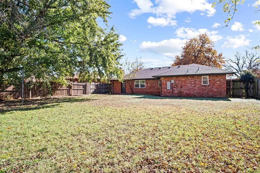 Photo 26 — 6301 NW 31st Street, Bethany, OK 73008