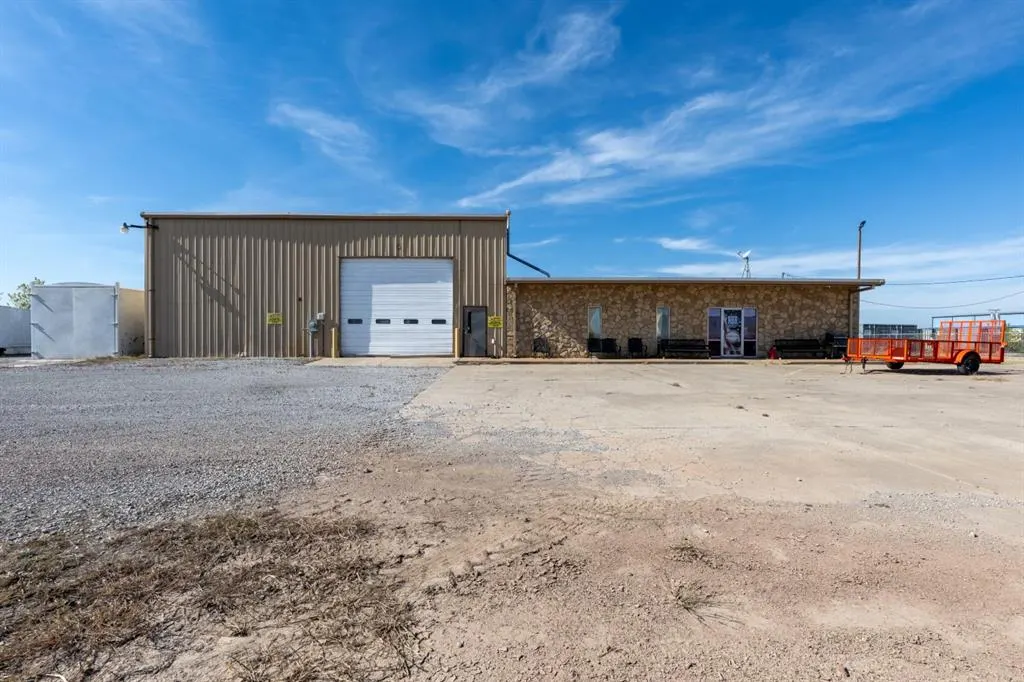 Photo 9 — 4901 S Rockwell Avenue, Oklahoma City, OK 73179