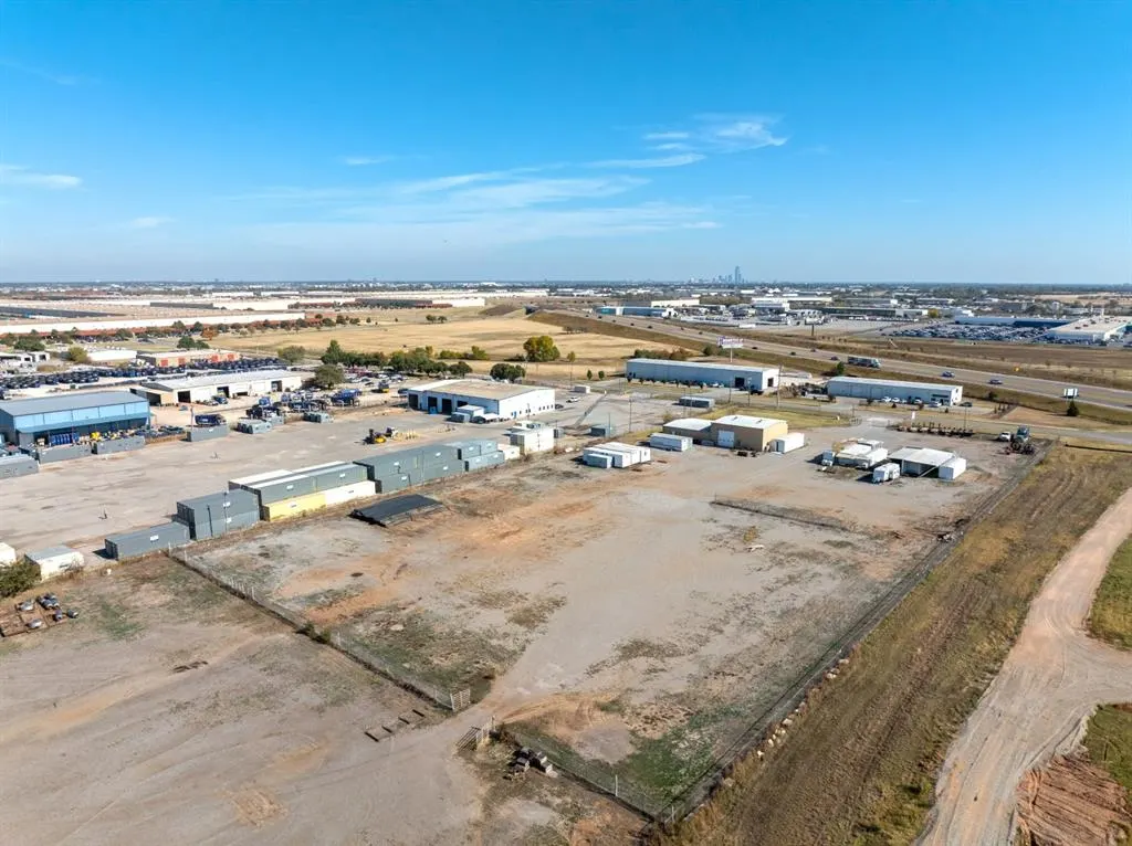 Photo 10 — 4901 S Rockwell Avenue, Oklahoma City, OK 73179
