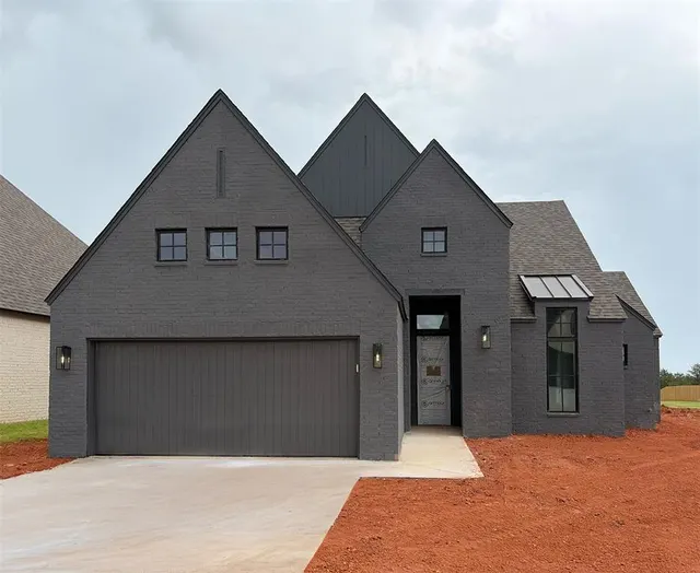 Front exterior — 15624 Flora Avenue, Edmond, OK 73013