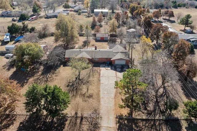 Front exterior — 1916 Timber Ridge Drive, Newcastle, OK 73065