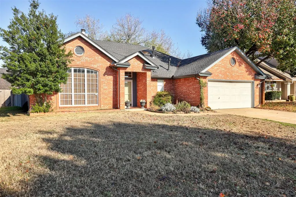 Photo 4 — 1313 Salem Avenue, Edmond, OK 73003