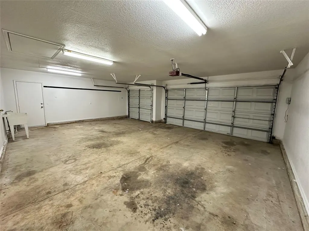 Photo 21 — 1819 Duckhawk Court, Edmond, OK 73003