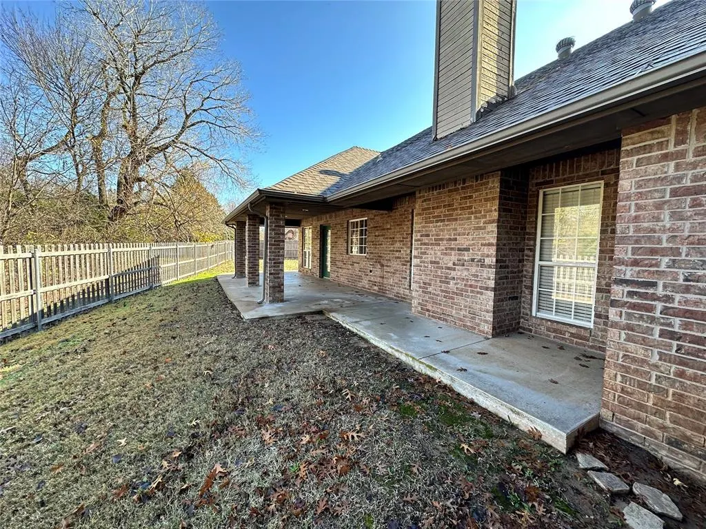 Photo 40 — 1819 Duckhawk Court, Edmond, OK 73003