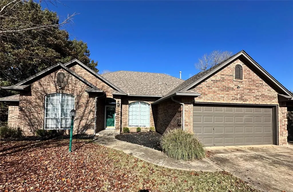Photo 43 — 1819 Duckhawk Court, Edmond, OK 73003