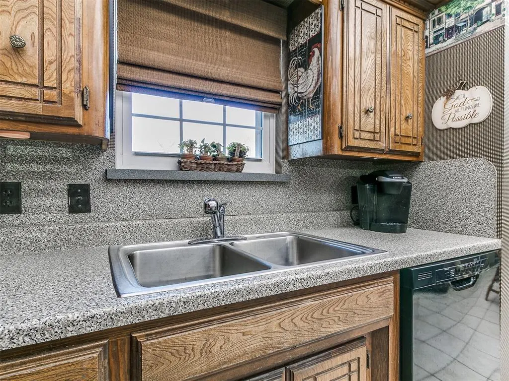 Photo 31 — 105 Wildwood Drive, Kingfisher, OK 73750