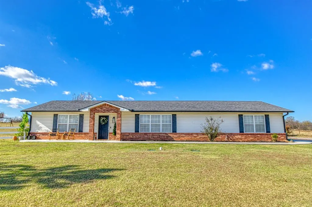 Front exterior — 15553 Rockwood Avenue, Wayne, OK 73095