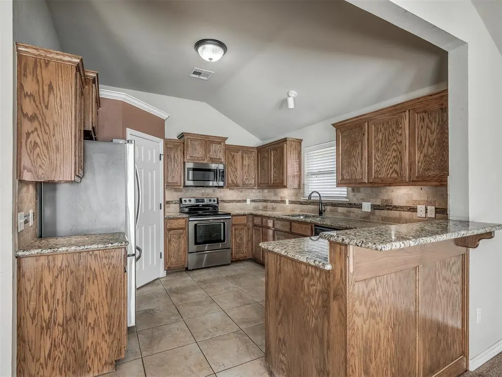 Photo 12 — 1604 NW 123rd Place, Oklahoma City, OK 73120