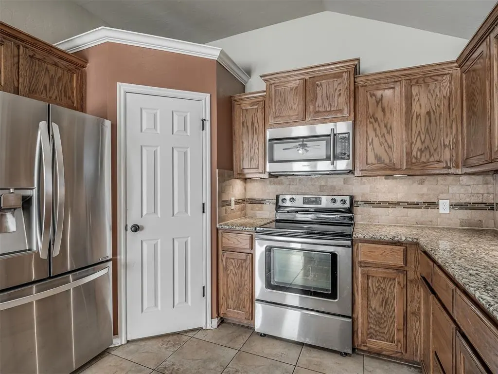 Photo 14 — 1604 NW 123rd Place, Oklahoma City, OK 73120