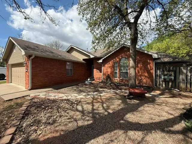 Photo 4 — 17 Sequoyah Boulevard, Shawnee, OK 74801