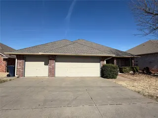 Sold home at 5805 NW 101st Street