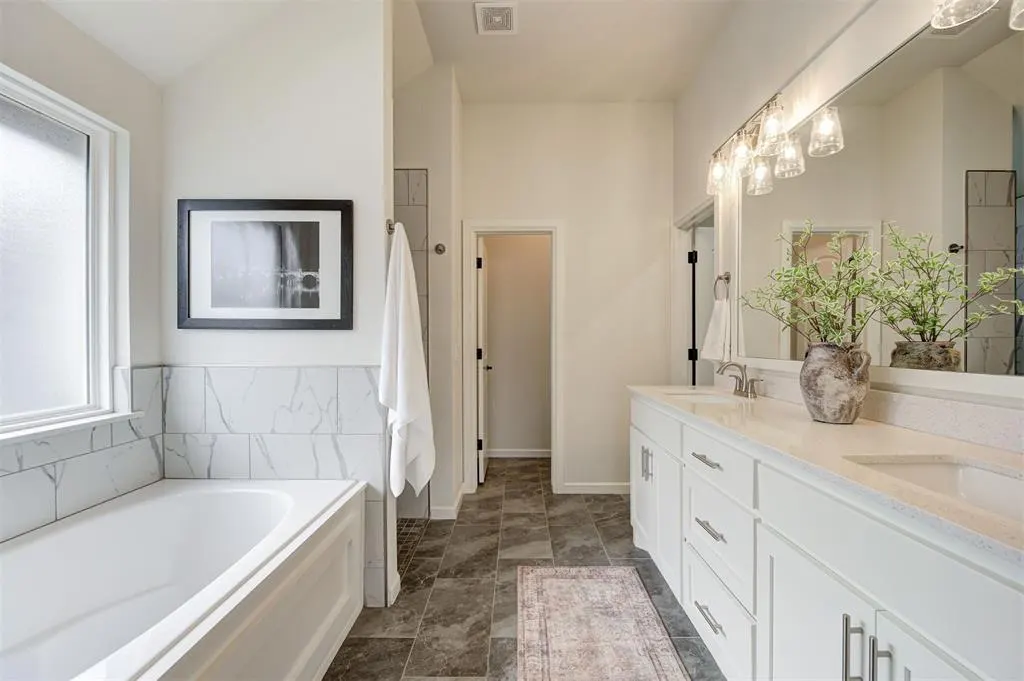 Photo 24 — 14800 Frankston Drive, Oklahoma City, OK 73142