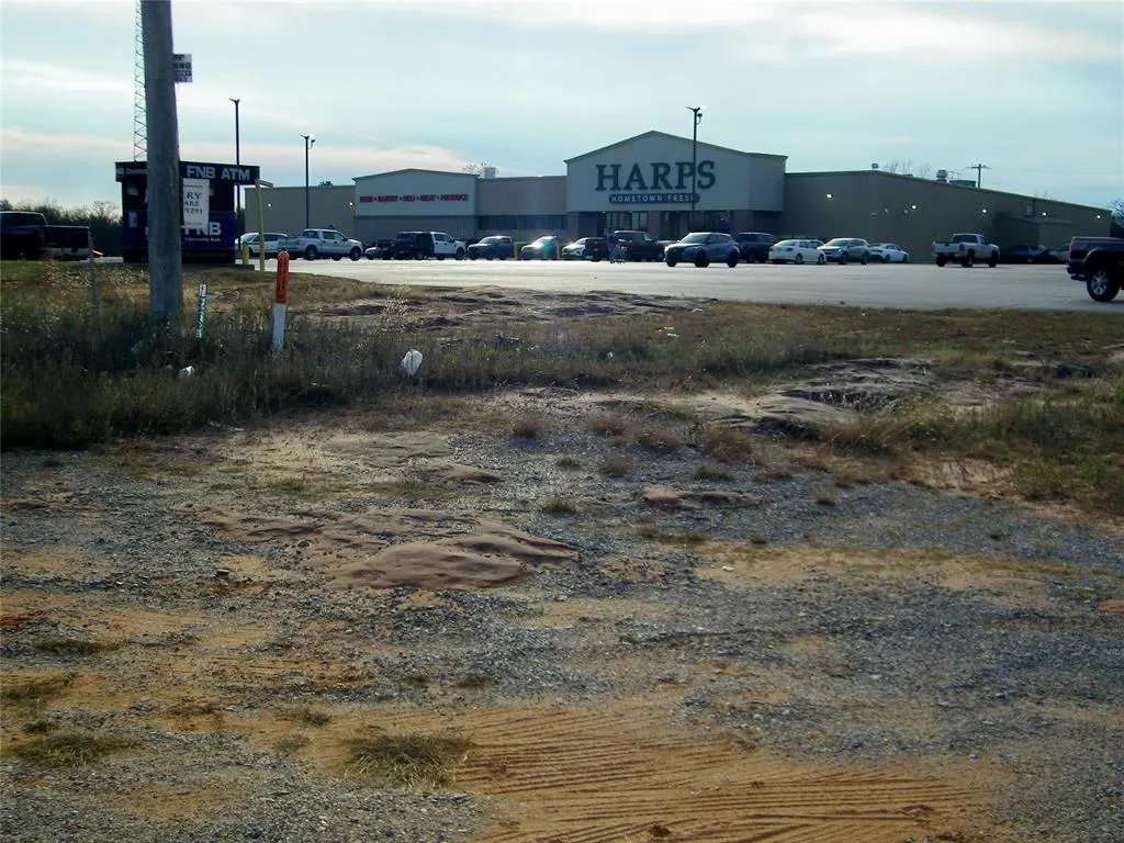 Photo 5 — 18500 E State Highway 9, Norman, OK 73026