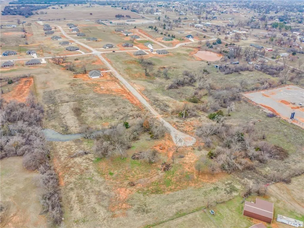 Photo 3 — 2338 Dixie Drive, Blanchard, OK 73010