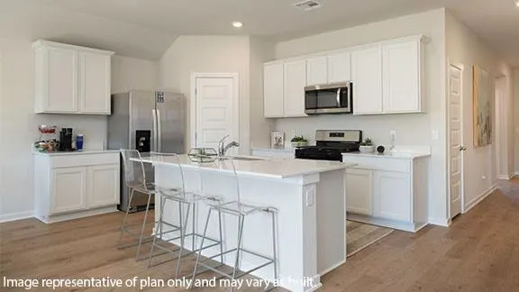 Photo 5 — 925 S Bear Lane, Mustang, OK 73064