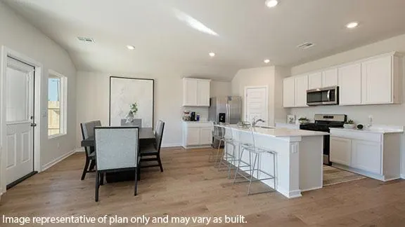 Photo 6 — 925 S Bear Lane, Mustang, OK 73064