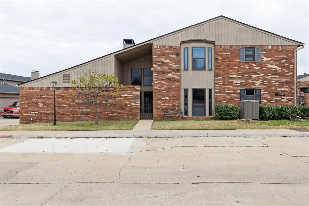 Photo 2 — 6500 N Grand Boulevard 131, Oklahoma City, OK 73116