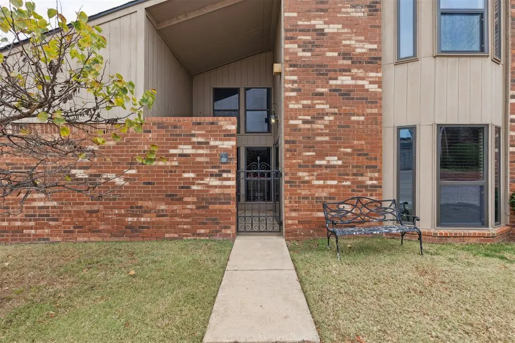 Photo 4 — 6500 N Grand Boulevard 131, Oklahoma City, OK 73116
