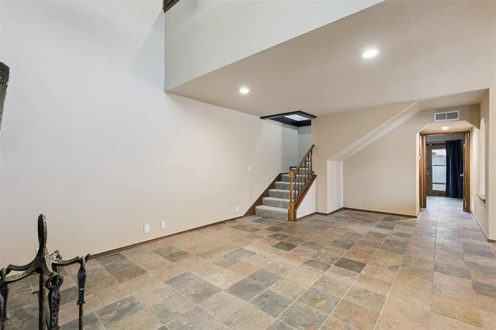 Photo 9 — 6500 N Grand Boulevard 131, Oklahoma City, OK 73116