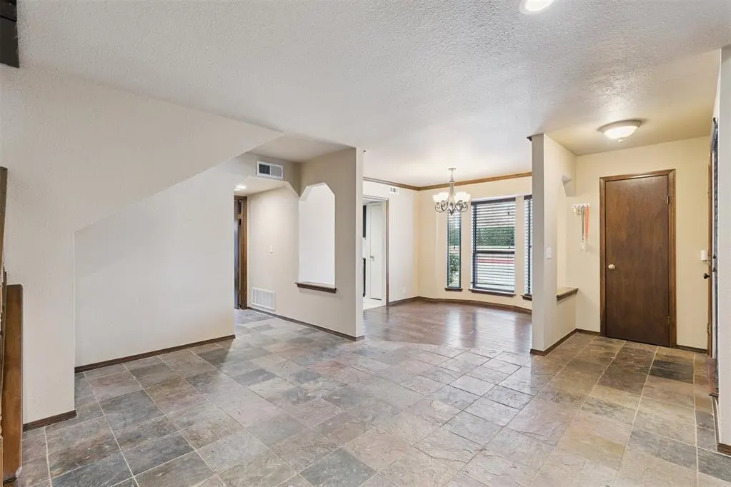 Photo 12 — 6500 N Grand Boulevard 131, Oklahoma City, OK 73116