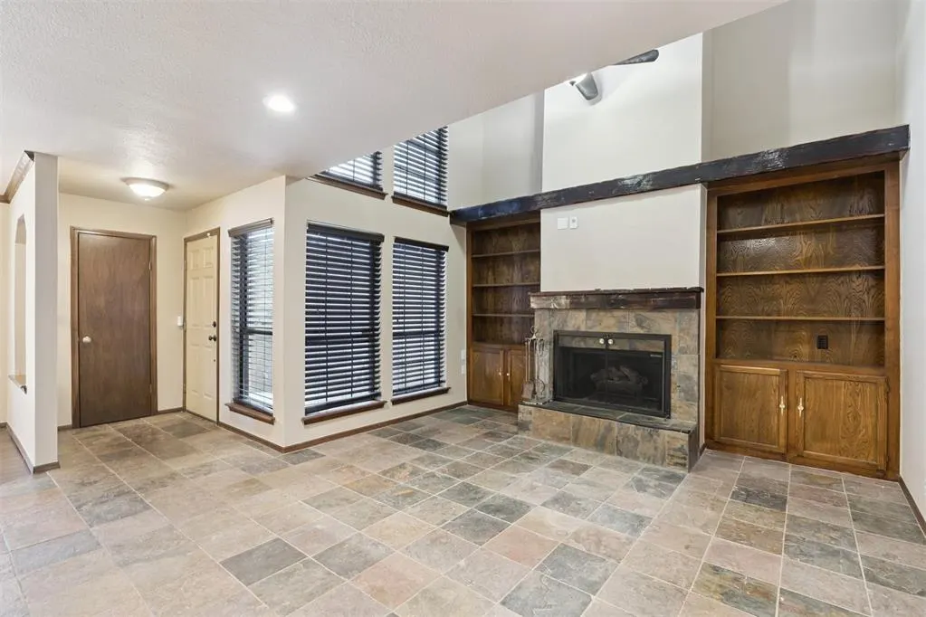 Photo 11 — 6500 N Grand Boulevard 131, Oklahoma City, OK 73116
