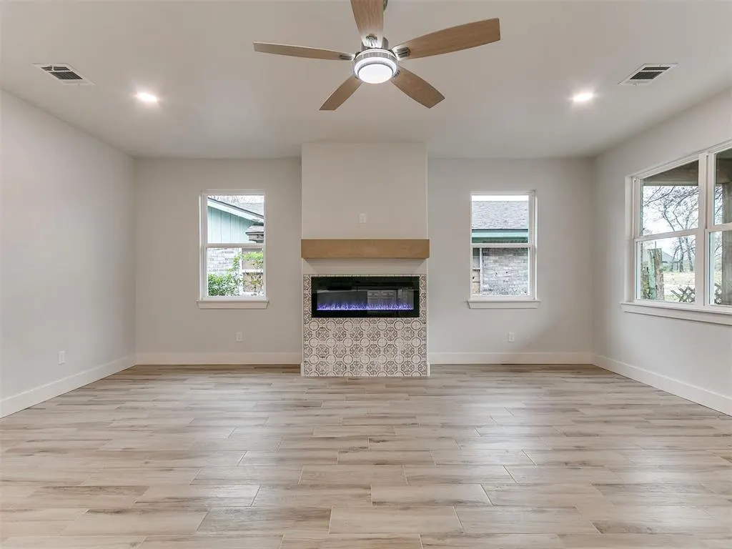 Photo 10 — 2120 NE 14th Street, Oklahoma City, OK 73117