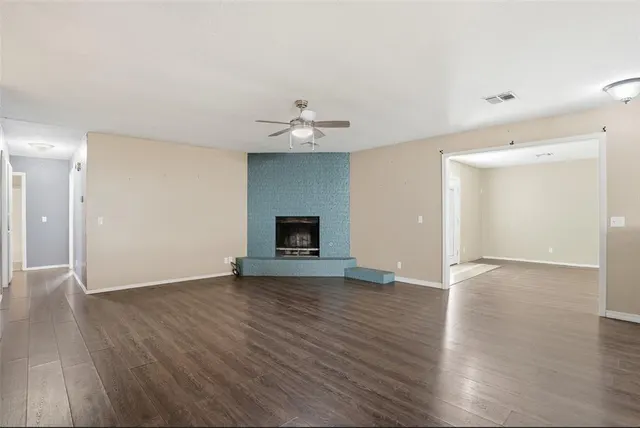 Photo 4 — 115 Coral Ave Avenue, Elk City, OK 73644