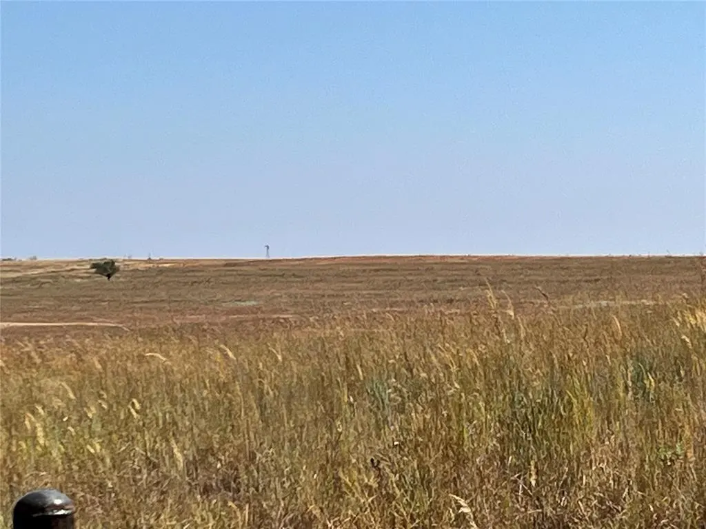 Photo 7 — 17257 E 800 Road, Crawford, OK 73642