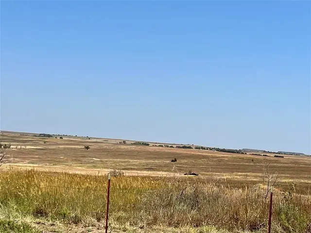 Photo 8 — 17257 E 800 Road, Crawford, OK 73642