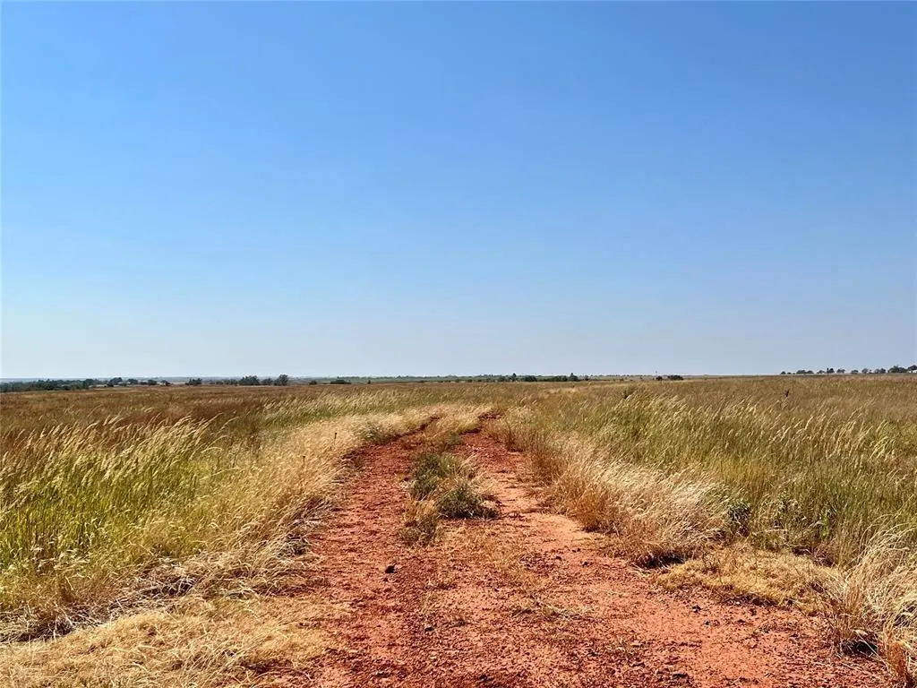 Photo 15 — 17257 E 800 Road, Crawford, OK 73642