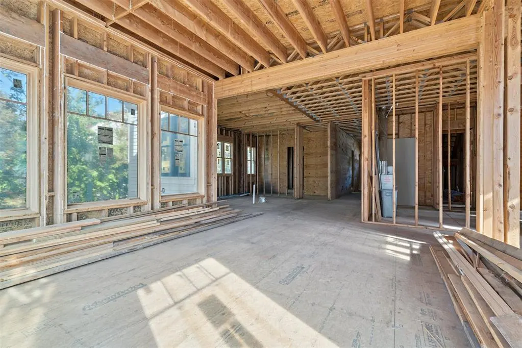 Photo 14 — 616 N Peters Avenue, Norman, OK 73069