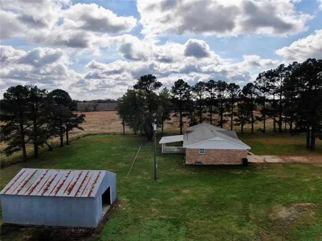 Photo 3 — 11086 N 368 Road, Okemah, OK 74859