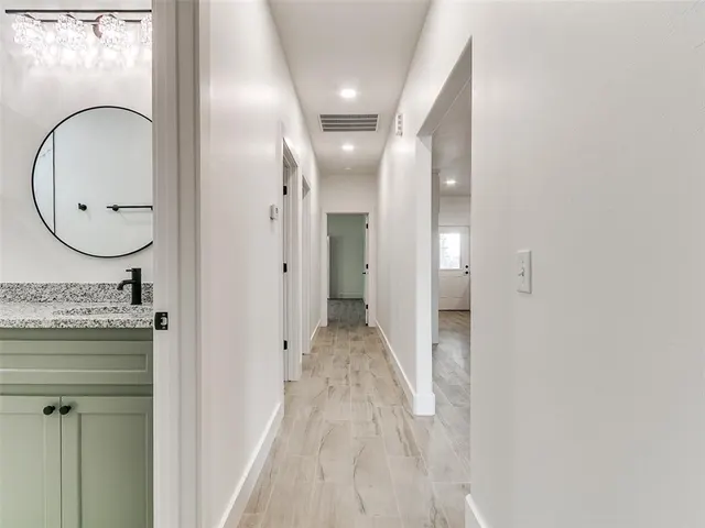 Photo 3 — 2124 NE 14th Street, Oklahoma City, OK 73117