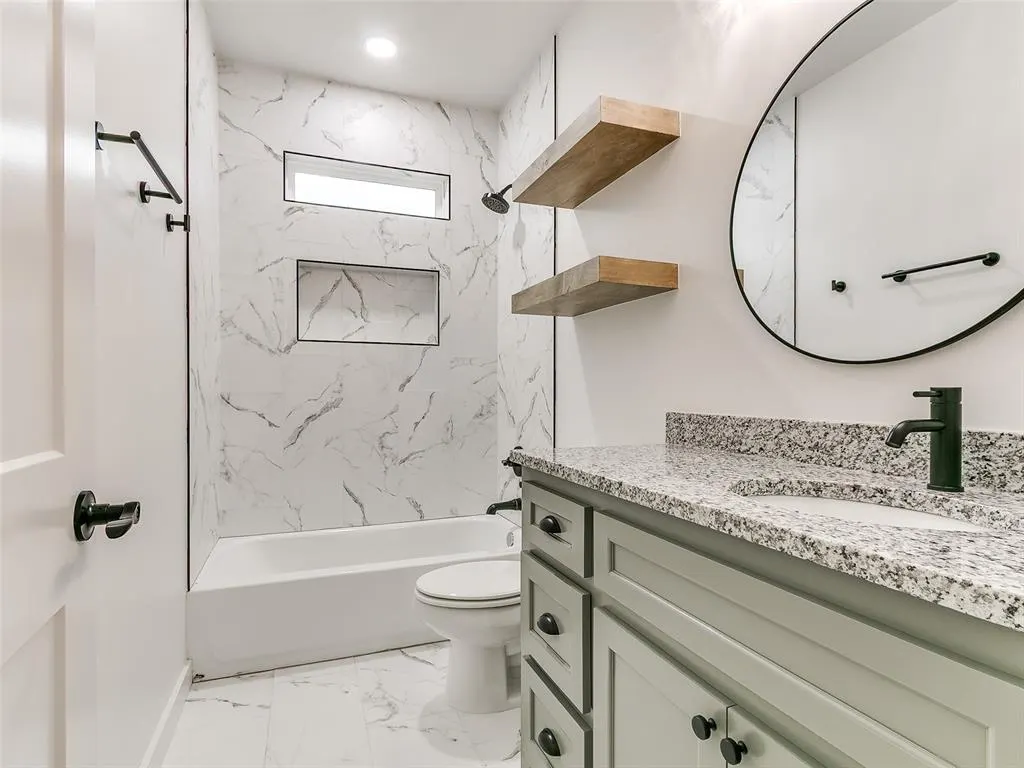 Photo 4 — 2124 NE 14th Street, Oklahoma City, OK 73117