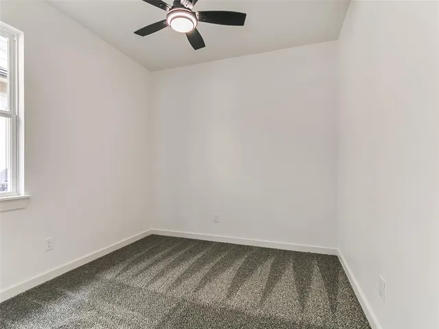 Photo 7 — 2124 NE 14th Street, Oklahoma City, OK 73117