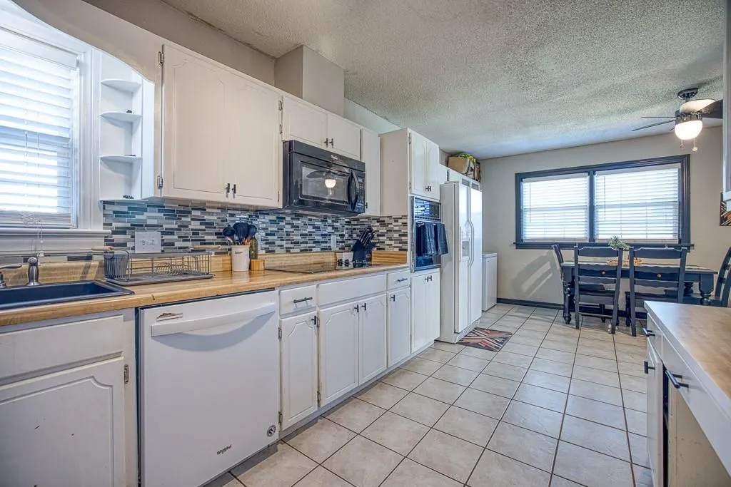 Photo 10 — 1013 S 10th Street, Kingfisher, OK 73750