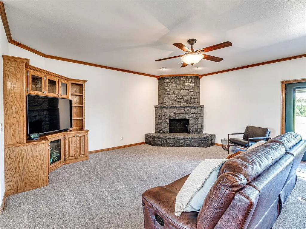 Photo 14 — 349412 E 840 Road, Kendrick, OK 74079