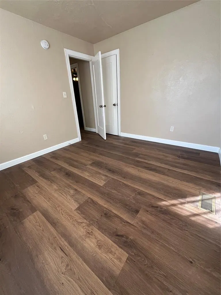 Photo 18 — 2924 NW 29th Street, Oklahoma City, OK 73107