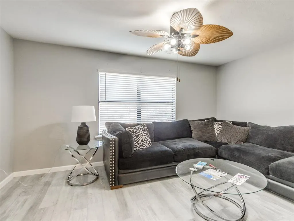 Photo 8 — 3900 Rancho Drive, Oklahoma City, OK 73119