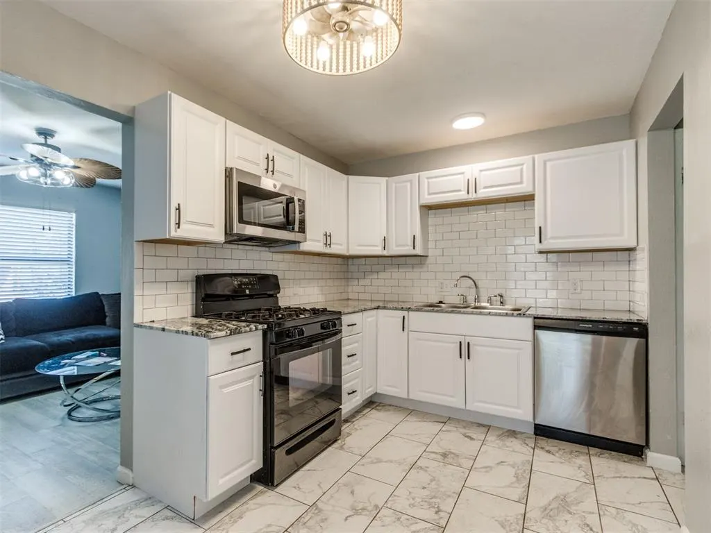 Photo 10 — 3900 Rancho Drive, Oklahoma City, OK 73119