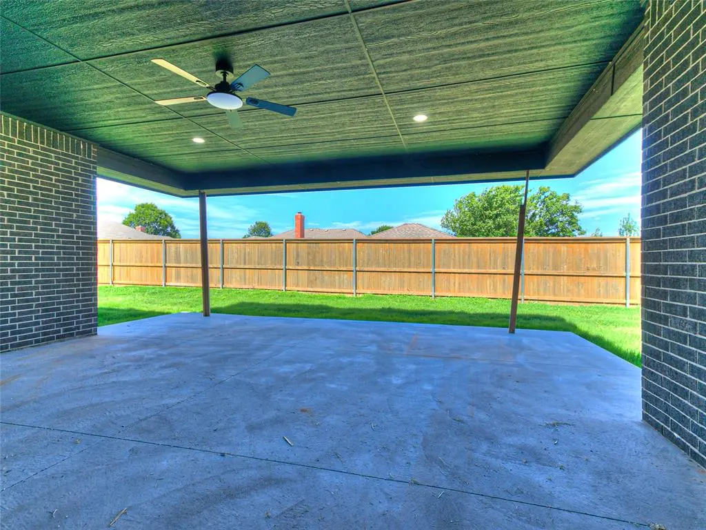 Photo 38 — 3508 Scissortail Lane, Chickasha, OK 73018