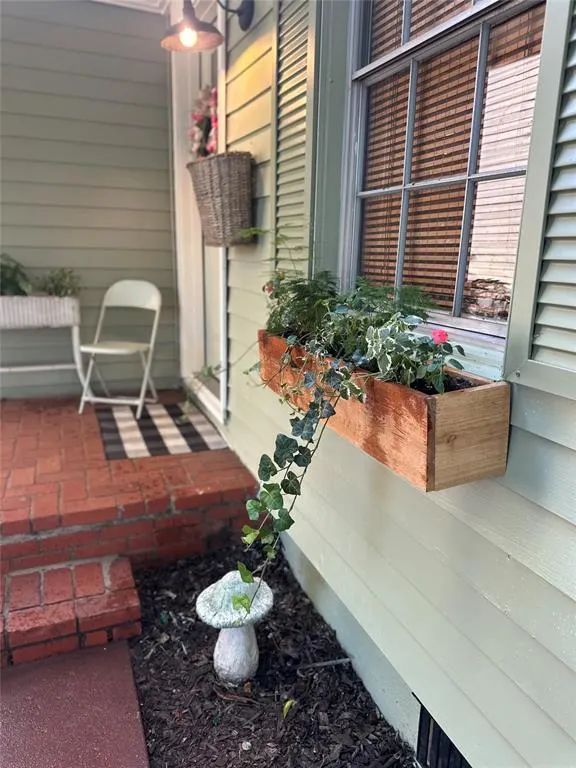 Photo 4 — 415 N Broad Street, Guthrie, OK 73044