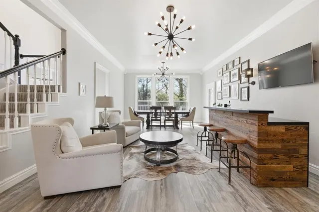 Photo 6 — 1812 Oaks Way, Oklahoma City, OK 73131