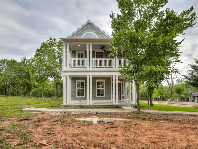 Front exterior — 18313 Wishing Well Way, Norman, OK 73093