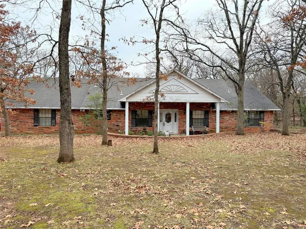 Front exterior — 42 Pam Drive, Shawnee, OK 74804